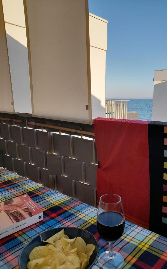 Chez Isabelle Et Virgile Bel Appartement, Avec Vues, A 50M De La Plage بالافاس ليه فلو المظهر الخارجي الصورة